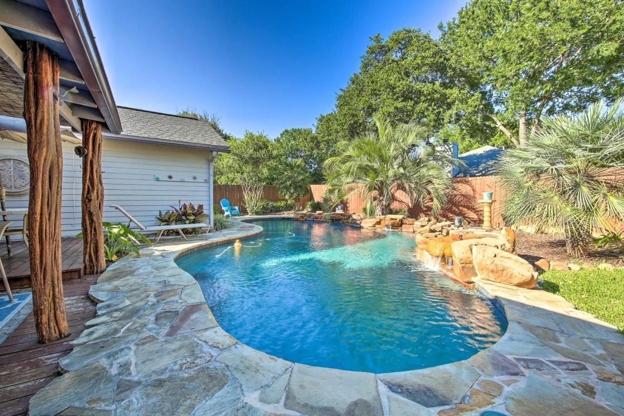 Вілла Peaceful San Antonio Oasis With Private Pool And Grill Екстер'єр фото